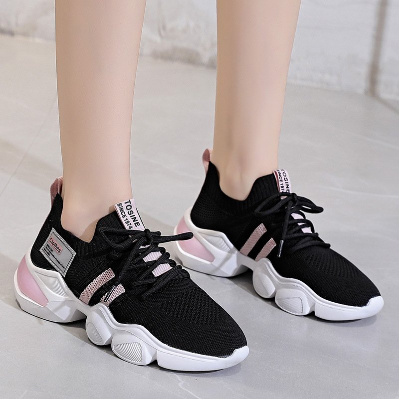 2022 summer new simple breathable casual net shoes women flying knitting shoes women